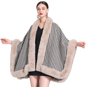 Hiver Femmes Lapin Fourrure Trim <span class=keywords><strong>Pied</strong></span> <span class=keywords><strong>de</strong></span> <span class=keywords><strong>Poule</strong></span> Cape Châle Laine Fausse Fourrure <span class=keywords><strong>Poncho</strong></span> - Product Image 1