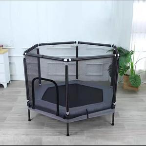 Hochwertiges Kinder-Trampolin mit Sicherheitsnetz für drinnen und draußen, Rebounder für Kinder von 3-12 Jahren, Fitness- und Trainingsgerät - Product Image 6