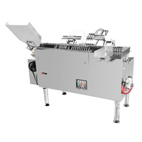 Machine de remplissage et de scellage automatique électrique de flacons en verre aseptiques de 10 ml pour les applications de boissons et de produits chimiques, haute capacité