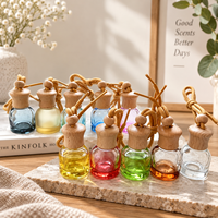 Flacon de parfum miniature suspendu en verre de 10 ml pour diffuseur de parfum rechargeable pour voiture avec logo personnalisé