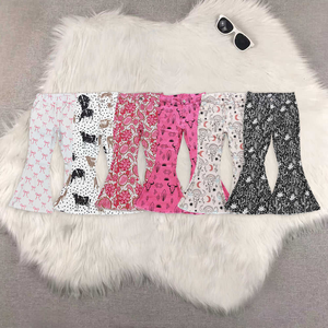 Pantalones Acampanados con Estampado de Cactus y Vaca Highland para Niña Pequeña, Moda Otoñal Ecológica para Bebés - Product Image 1