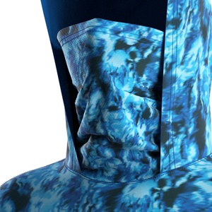 Haut court de pêche à capuche pour femme UPF50+ Protection UV Tissu léger à séchage rapide et coupe confortable très extensible - Product Image 2