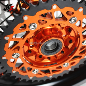 Kit de roues <span class=keywords><strong>Supermotard</strong></span> 17 pouces pour moto tout-terrain 250cc 450cc (2010-2025) – Aluminium CNC durable, couleur personnalisée, kit de mise à niveau pour la route - Product Image 5