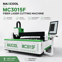 Machine de découpe laser fibre CNC 12KW à mise au point automatique et fonctionnement automatique avec IA pour tôles et tubes, équipée d'un système de refroidissement par eau