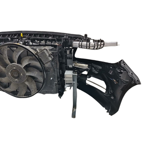 Cho Mercedes Benz 13-18 phía trước Bumper <span class=keywords><strong>AMG</strong></span> w176 xe phía trước cơ thể Kit <span class=keywords><strong>A45</strong></span> <span class=keywords><strong>AMG</strong></span> 176 xe phía trước cơ thể Kit lắp ráp - Product Image 6