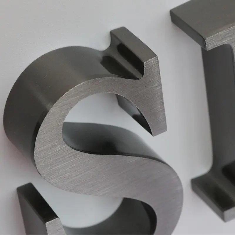 Letras cepilladas personalizables en 3d, letras de titanio, negro, acero inoxidable, con Logo de la empresa