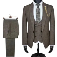 Dernier modèle de costume Version italienne Mode professionnelle Sac fait main Qualité Robe de banquet Costume formel Ensemble trois pièces