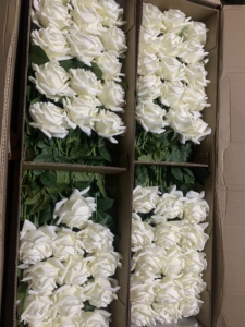 Hot Sale Artificial Flowers Roses White Red Real Touch Latex Rose for Home Wedding New Year Christmas Valentine's Day Decoration