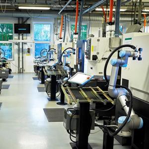 Robot universel Cobot professionnel de haute qualité <span class=keywords><strong>UR</strong></span> <span class=keywords><strong>10e</strong></span> avec une portée de 1300mm comme équipement de manutention et d'assemblage - Product Image 5