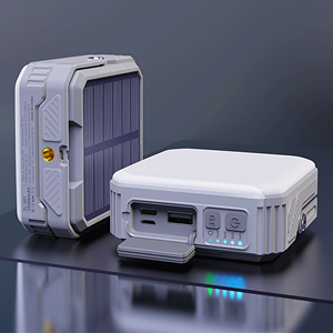 Banque d'énergie <span class=keywords><strong>solaire</strong></span> prix usine 10000mAh Port <span class=keywords><strong>USB</strong></span> banque d'énergie <span class=keywords><strong>solaire</strong></span> à charge rapide avec une lumière de camping avec un support - Product Image 2