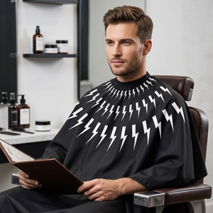 Capa de Corte de Pelo Profesional Black Bolt PRO con Estampado Gráfico de Rayo, Impermeable, para Peluquería y Barbería - Product Image 2