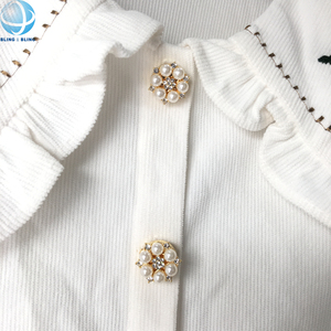 Khác Nhau Thiết Kế Áo Sơ Mi Ngọc Trai Nút Bao Gồm Không Có May Có Thể Tháo Rời Clip Over Nút Đồ Trang Sức Cho Phụ Nữ Người Đàn Ông Phù Hợp Với Còng Quần Áo Trang Trí - Product Image 2