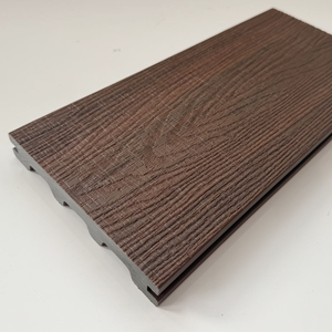 <span class=keywords><strong>Piastrelle</strong></span> per decking in composito legno-plastica coestruso, ecologiche, ignifughe, antiscivolo, impermeabili, con <span class=keywords><strong>bordi</strong></span> quadrati, moderne per uso <span class=keywords><strong>esterno</strong></span> - Product Image 5