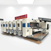 Machine automatique de fabrication de boîtes en carton ondulé avec impression flexographique, rainurage, découpe, pliage et collage en ligne