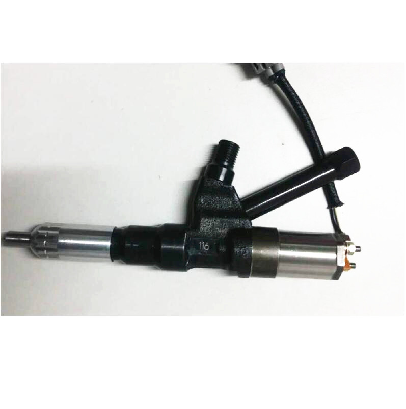 High Quality Diesel Fuel Injector 095000-0402 for HINO Diesel Engine P11C