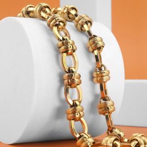 Collares y Cadenas Chapadas en Oro PVD de 18K, Hechas a Mano, con Dijes, Accesorios de Joyería, Se Aceptan Personalizaciones - Product Image 3