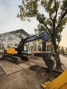 Excavatrice Volvo EC140DL d'occasion à faible consommation d'énergie, la plus vendue, excavatrice sur chenilles Volvo d'occasion - Product Image 2