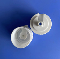 Bouteille en plastique PP pour usage industriel chimique avec bouchon à vis anti-fuite et bec verseur à embout pointu