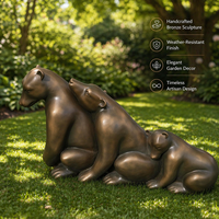 Grande sculpture animale en fibre de verre pour aménagement public, thème trois ours en bronze antique, ornement de pelouse pour parc à thème