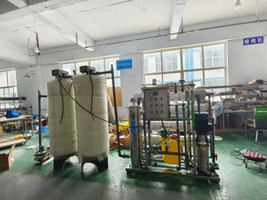 Usine de RO de 2 tonnes par heure, système de purification d'eau RO de 4000 l/h pour l'eau potable - Product Image 2