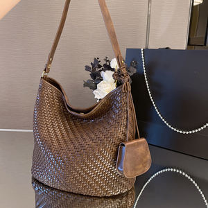 编织袋工厂批发大容量购物手提袋，带定制印花男女标志 - Product Image 1