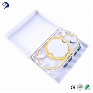 Boîtier terminal fibre optique FTTH-104B 4 ports en ABS avec adaptateurs SC/FC, blanc, montage mural, conforme aux normes télécoms, certifié ISO9001 - Product Image 3