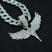 Pendentif Déesse Ange en Argent Plaqué Or et Chaîne à Maillons Cubains Collier Bijoux Fantaisie Hip Hop