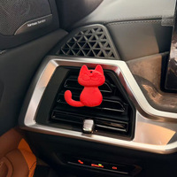 Diffuseur de parfum pour grille d'aération de voiture, pendentif chat, désodorisant longue durée, parfum rafraîchissant, en PVC, diffuseur solide