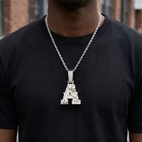 Collier personnalisé avec initiale, motif floral enroulé, pendentif lettre entièrement pavé de baguettes CZ, style Hip Hop Bling, personnalisation OEM/ODM