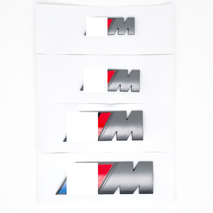 Adesivo Logo M <span class=keywords><strong>per</strong></span> <span class=keywords><strong>Auto</strong></span> con Strisce Blu/Rosse/Nere <span class=keywords><strong>per</strong></span> Serie 5 M3/M5/X1M/X3M/X6, Badge Posteriore Grigio Acciaio - Product Image 1