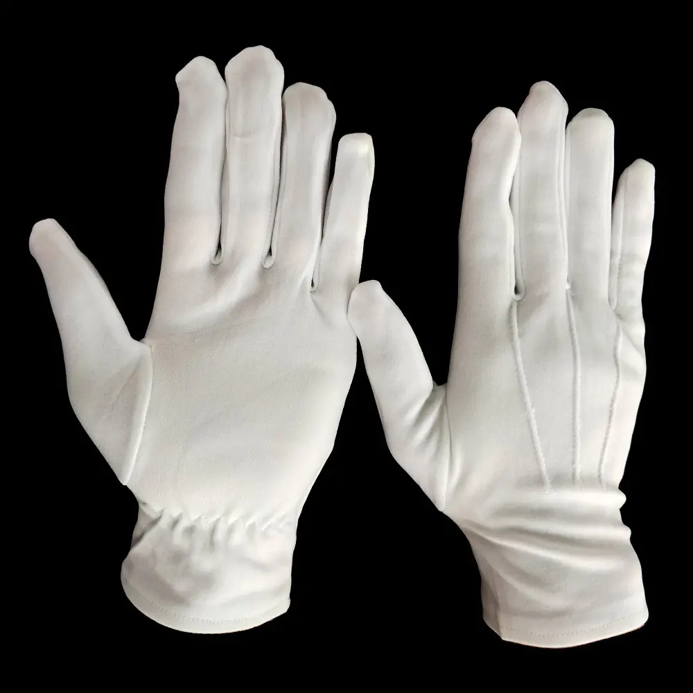 滑らかなサンタクロースの余分な袖口の厚いポリアミドホワイトナイロン手袋