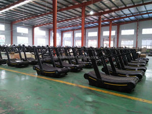 <span class=keywords><strong>Caminadora</strong></span> Curva Comercial Autoalimentada con Pantalla Digital, Peso Máximo del Usuario 180 kg, Máquina de Correr Manual Profesional para Gimnasio - Product Image 4