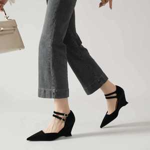 Sandales compensées en daim à bout pointu avec bride à boucle, confortables, toutes saisons, pour femmes - Product Image 1