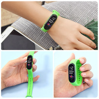 Montres de sport Mi 8 Band à écran tactile colorées et bon marché 2024, Reloj, bracelet électronique étanche, montre numérique LED