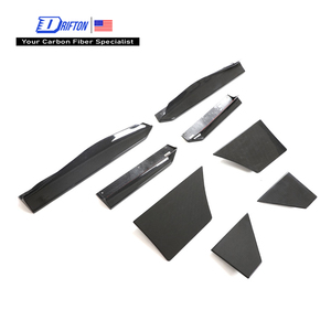 Faldones laterales de fibra de carbono seca estilo RS para Nissan Z Fairlady 400Z RZ34 2022+ - Product Image 1