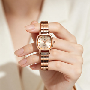 Reloj de Cuarzo Minimalista con Esfera Plateada para Mujer, Correa Delgada de Acero, Resistente al Agua, para un Estilo Diario Elegante - Product Image 3