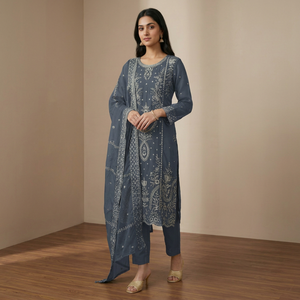 Costume en coton bleu marine brodé pour femmes avec dupatta, tenue traditionnelle indienne pakistanaise, longueur cheville, coupe régulière, vêtements décontractés - Product Image 1