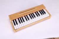 Teclado Eléctrico Aileenmusic con Teclas Sensibles al Tacto, 37 Teclas, EK3702W