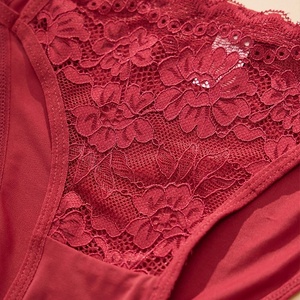 Nuovissimo 2026 Intimo Sexy in Pizzo da Donna, Tanga con Strass per Ragazze Giovani, Mutandine Alla Moda con Scritta e Vita Bassa - Product Image 4