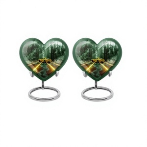 Urna conmemorativa de cremación de corazón de carreras de coches de alta calidad para cenizas humanas adultas con soporte y bolsa de terciopelo gratis - Product Image 1