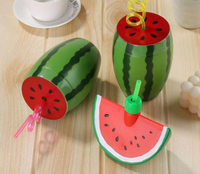 Gobelets jetables en gros de 500 ml en forme de fruits (pastèque, ananas, noix de coco, cactus) avec paille pour champagne et soda