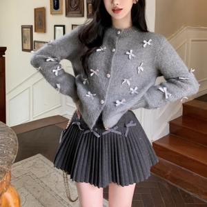 Conjunto Delicado e Elegante: Cardigã de Crochê Branco Diamante, Gola Redonda, Estilo Coreano, Respirável, para Mulheres - Product Image 3