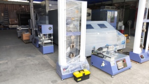 Máquina Universal de Prueba de Resistencia a la Tracción, Máquina de Prueba de Impacto a la Tracción/Máquina de Prueba Universal - Product Image 2