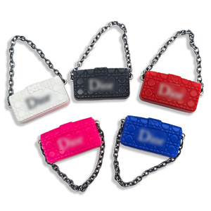 Porte-clés miniature en PVC, modèle miniature de <span class=keywords><strong>d</strong></span>écoration de comptoir de café, mini sac de marque en silicone - Product Image 3