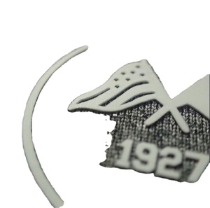 Étiquette en silicone 3D de haute qualité, personnalisable dans toutes les couleurs, transfert thermique en relief, patch de transfert thermique pour vêtements/sacs - Product Image 2