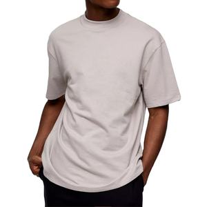เสื้อยืดคอกลมโอเวอร์ไซส์ผ้าคอตตอน 100% สีพื้น หนัก 150 GSM สำหรับผู้ชาย - Product Image 1