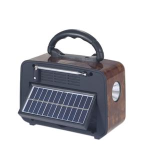 <span class=keywords><strong>Radio</strong></span> portable rétro vintage AM/<span class=keywords><strong>FM</strong></span>/SW 3 bandes, style bois classique, lampe torche solaire, haut-parleur Bluetooth pour la maison, le camping en plein air - Product Image 3