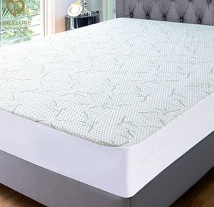 Couvre-<span class=keywords><strong>lit</strong></span> <span class=keywords><strong>anti</strong></span>-acariens <span class=keywords><strong>Anti</strong></span>-odeur Queen Size protège-matelas imperméable lavable en bambou - Product Image 3