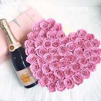 UKIQUEEN Fleurs éternelles, boutons de roses réelles préservées, longue durée, dans une boîte, pour un cadeau de la Saint-Valentin