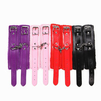Menottes et Bracelets de Cheville Réglables SM Adulte en Peluche et Cuir PU, Kit Menottes de Bondage Fétichiste, Ensemble de Contraintes, Jouet Sexuel